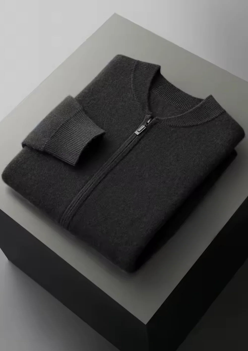 PURE EXTRA-FINE MERINO WOOL FALCONI SET