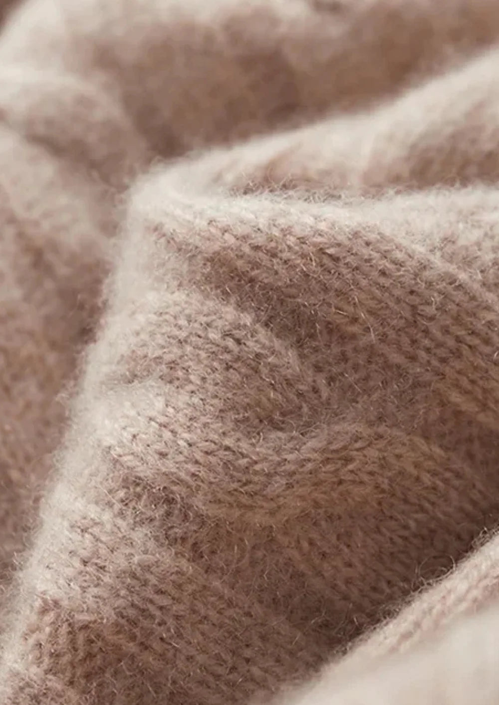 PURE EXTRA-FINE MERINO WOOL CABLE HALF ZIP