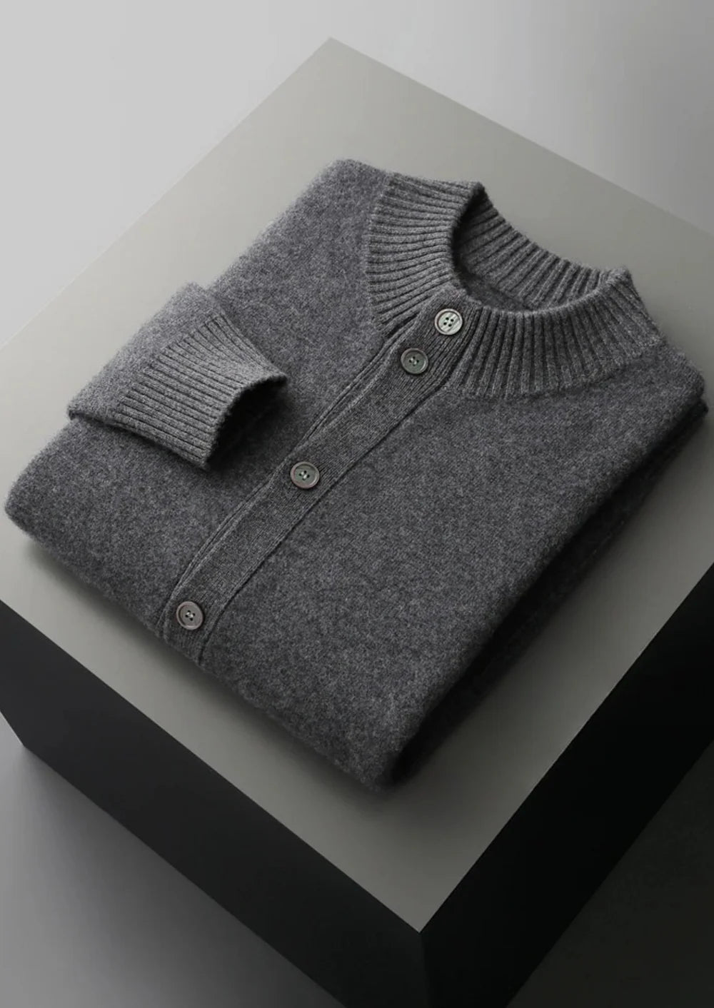 PREMIUM CASHMERE BUTTON CARDIGAN