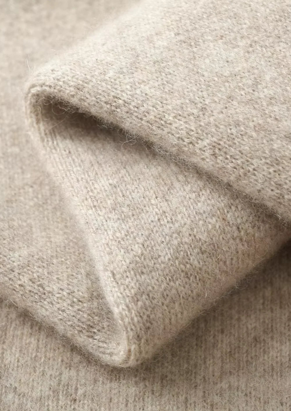 PURE EXTRA-FINE MERINO WOOL V-NECK CARDIGAN