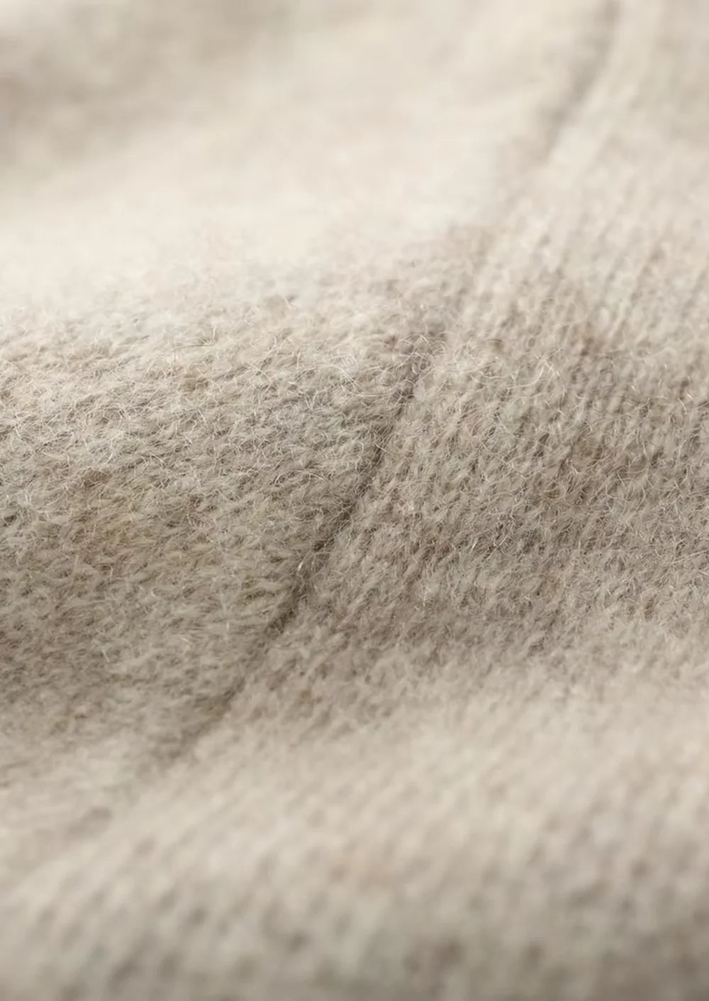 PURE EXTRA-FINE MERINO WOOL V-NECK CARDIGAN