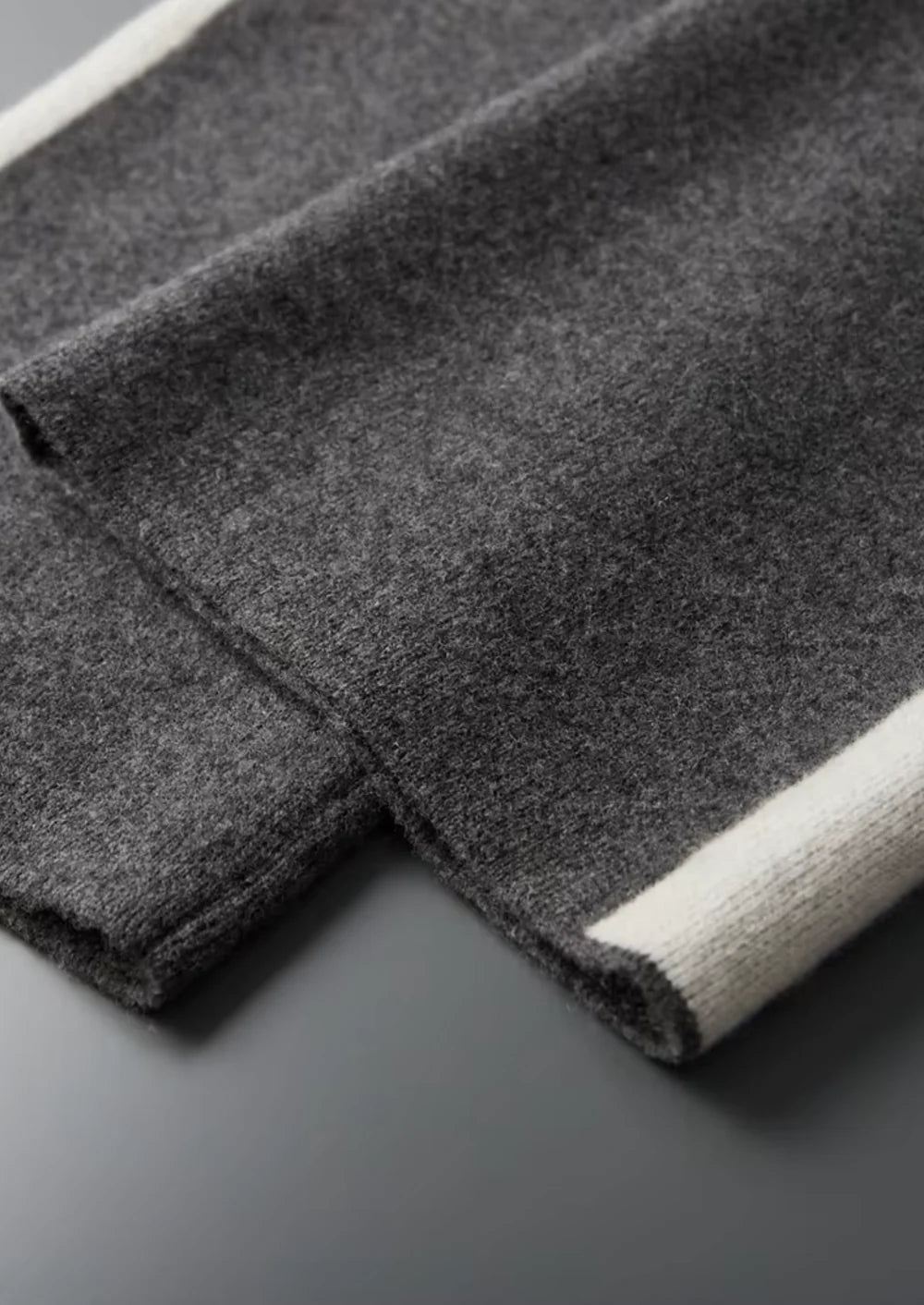 PURE EXTRA-FINE MERINO WOOL WIDE LEISURE TROUSERS