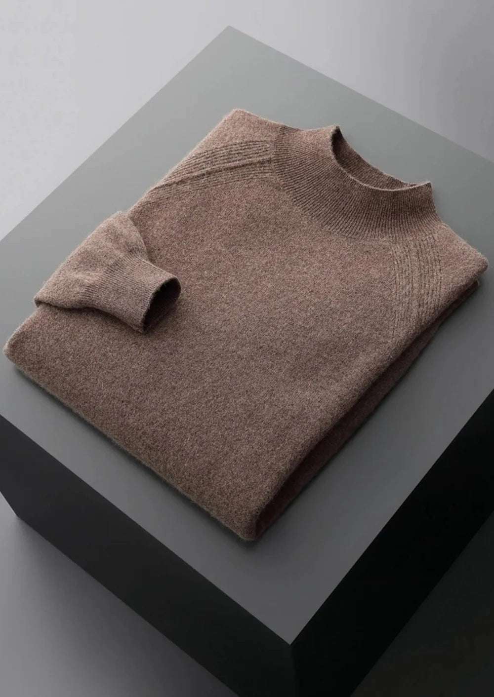 PURE EXTRA-FINE MERINO WOOL RAGLAN MOCKNECK