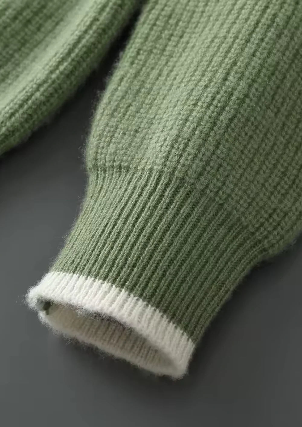 PURE EXTRA-FINE MERINO WOOL TWO TONE CREWNECK