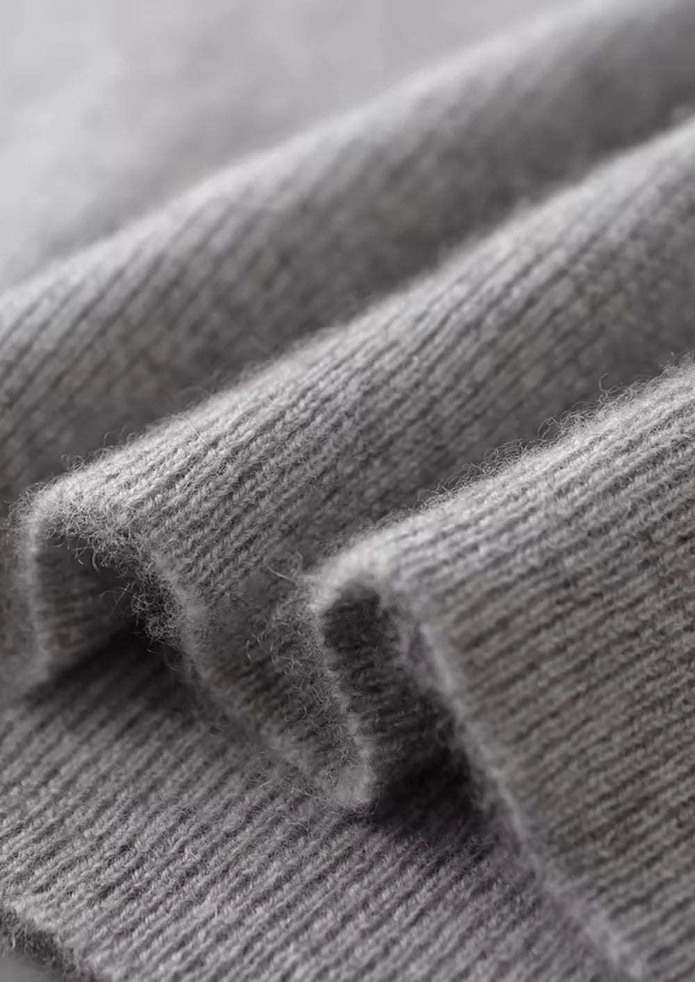 PURE EXTRA-FINE MERINO WOOL CREWNECK VEST