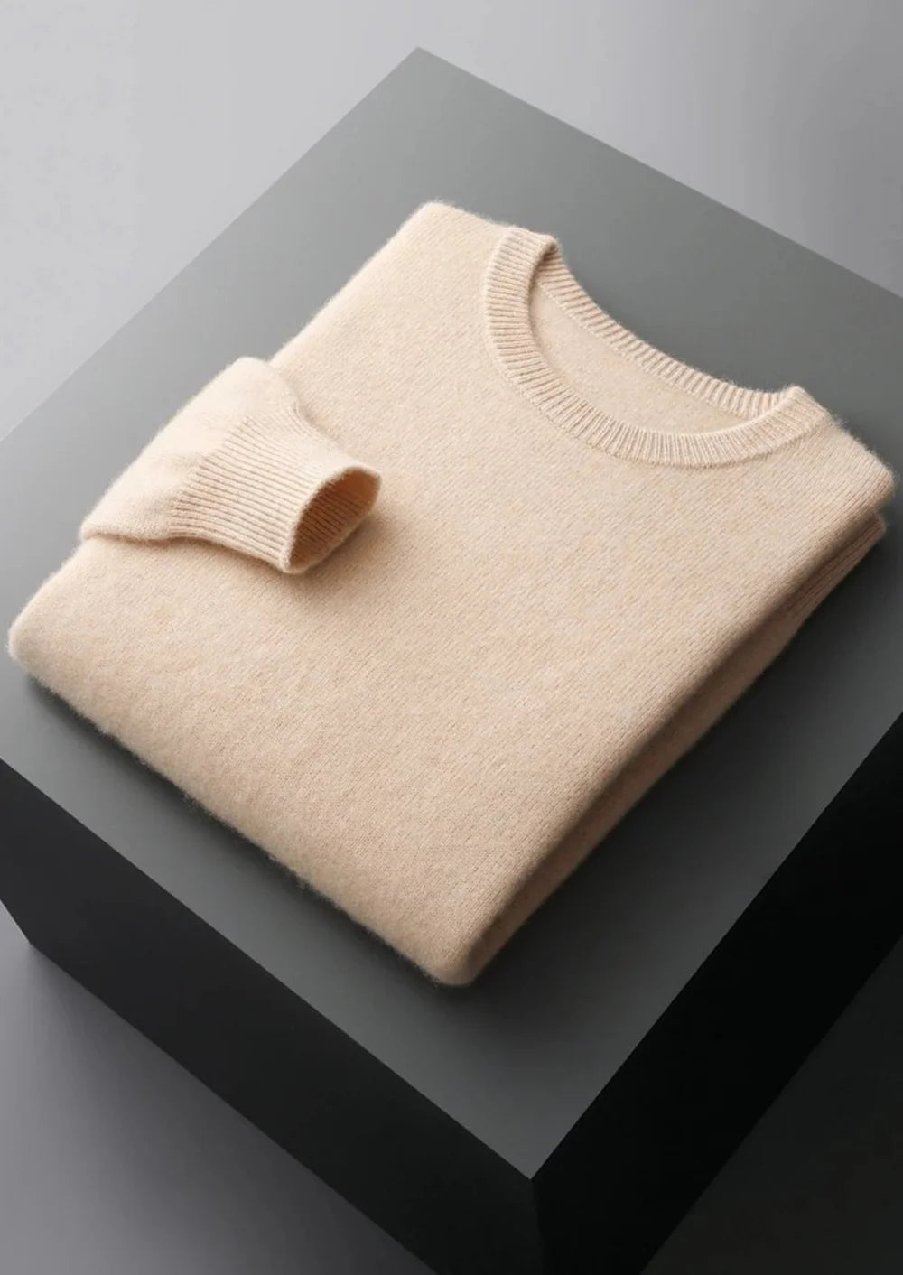 PURE EXTRA-FINE MERINO WOOL CLASSIC CREWNEC