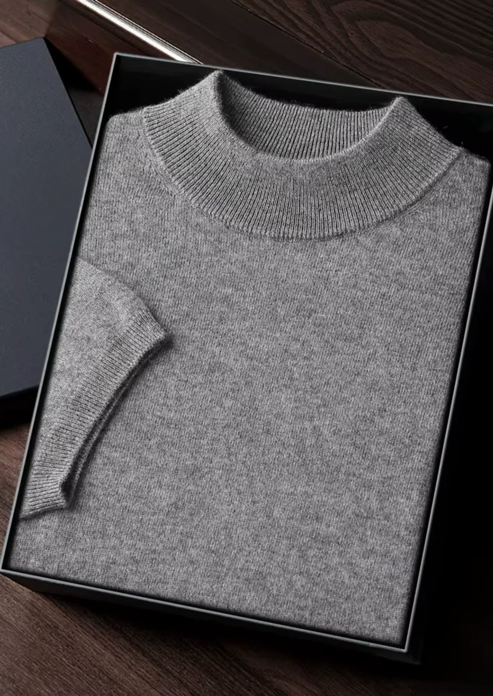 MIUM CASHMERE MOCK NECK T-SHIRT