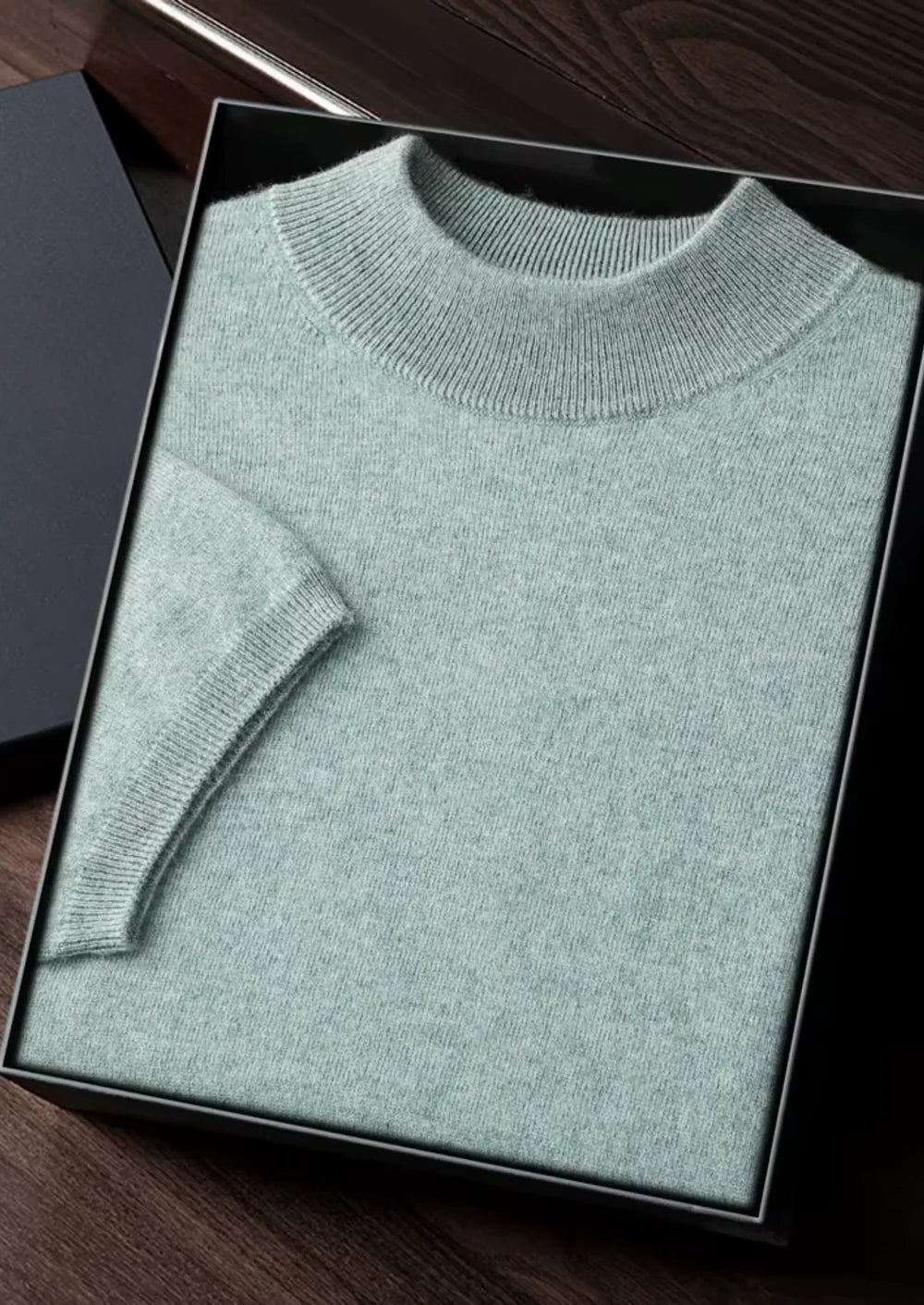 MIUM CASHMERE MOCK NECK T-SHIRT
