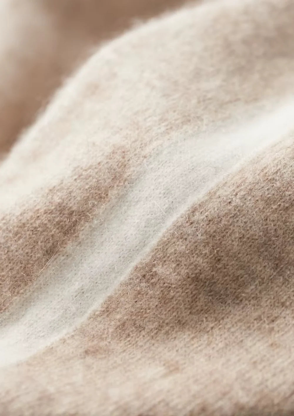 PREMIUM CASHMERE LESIURE SET