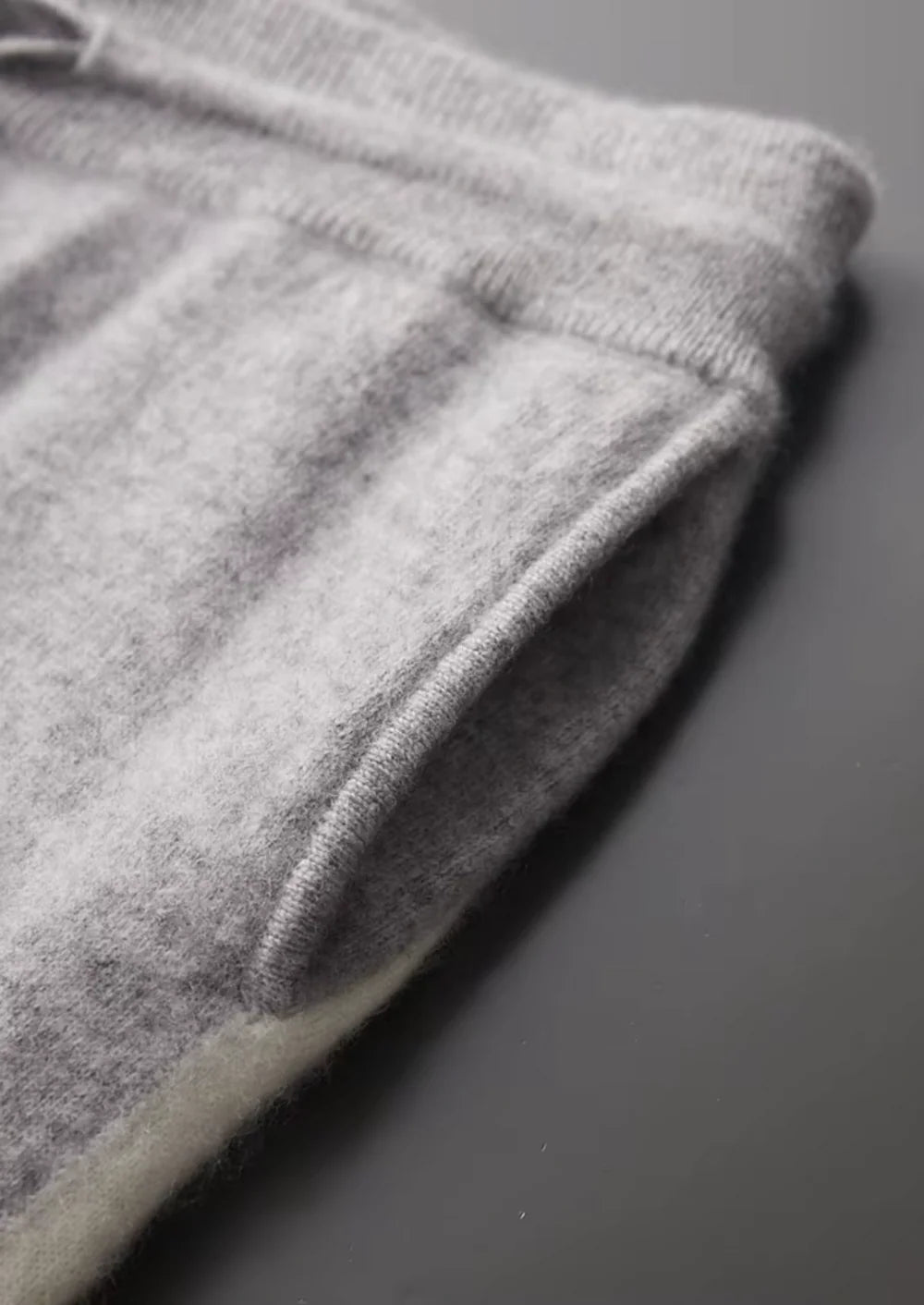 PREMIUM CASHMERE LESIURE SET