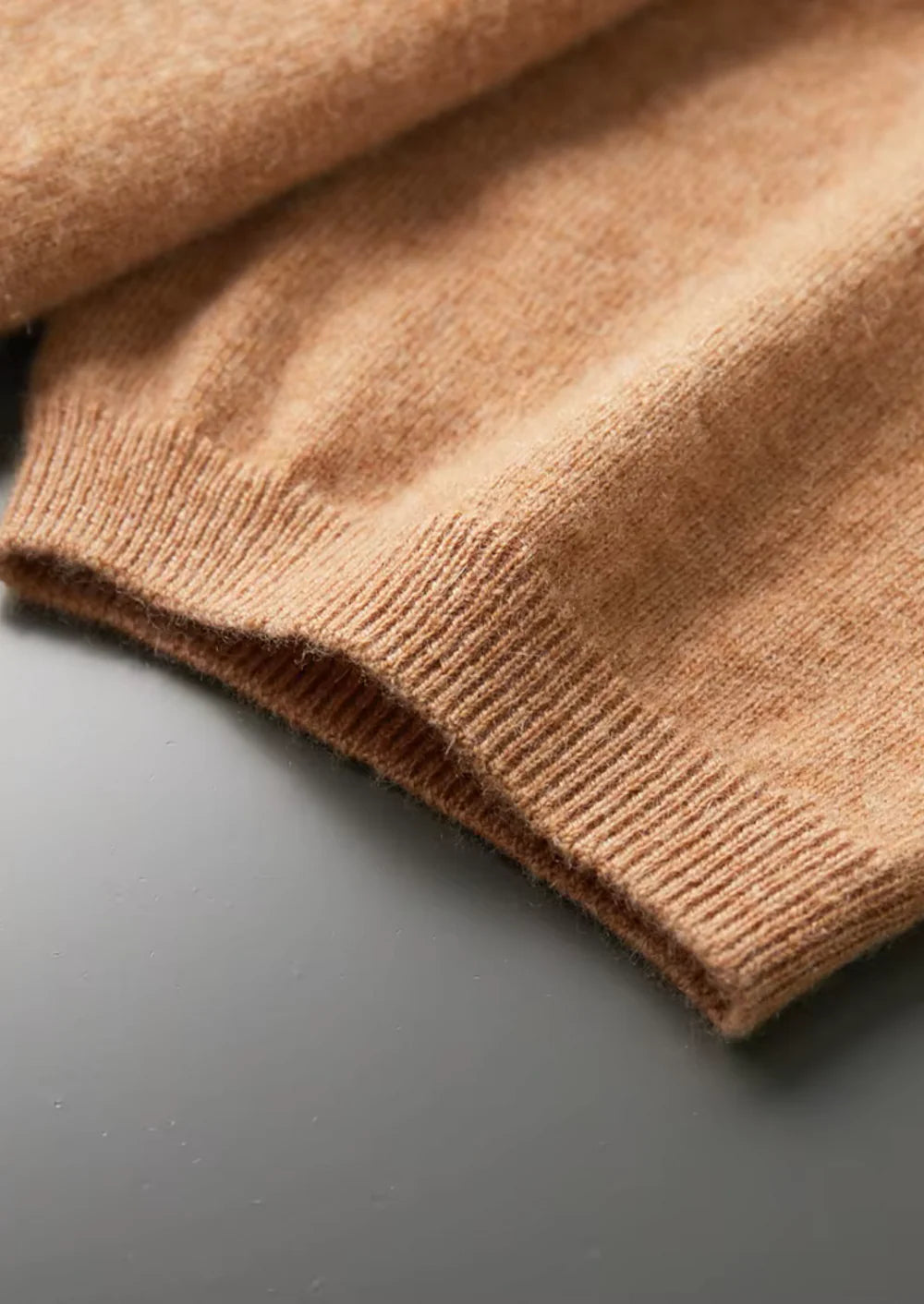 PREMIUM CASHMERE CLASSIC CREWNECK T-SHIRT